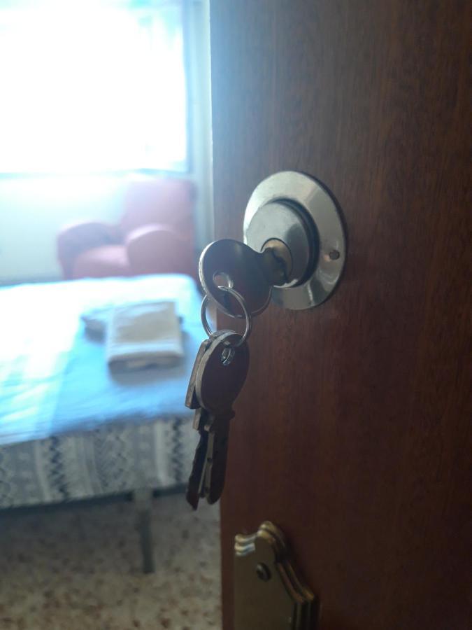 Central Accommodation Αλικάντε Εξωτερικό φωτογραφία